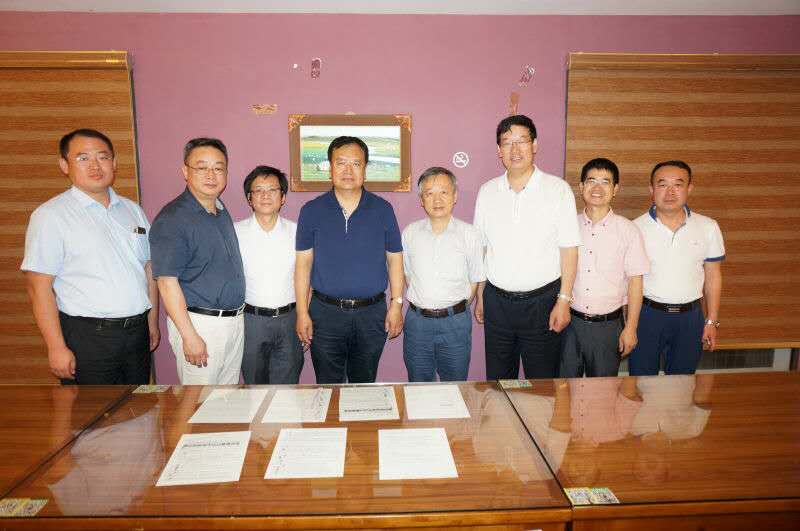 1520229374316906.jpg 899234098561641916.jpg